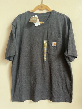 Carhartt Men’s Short-Sleeve Pocket Tee in Dark Charcoal
